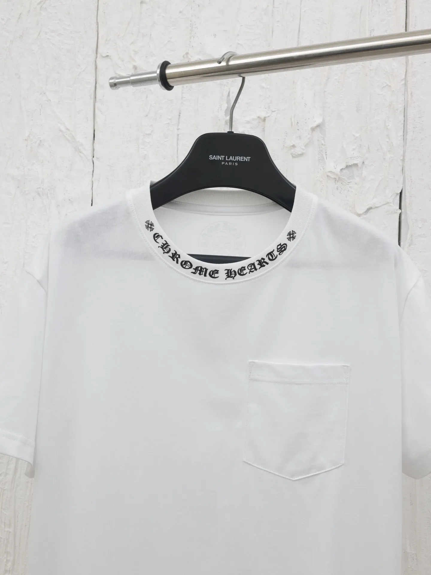 🅿️280 Chrome Hearts*/Chrome Hearts 25 new style Sanskrit letter printed short-sleeved T-shirt with collar Size: S/M/L